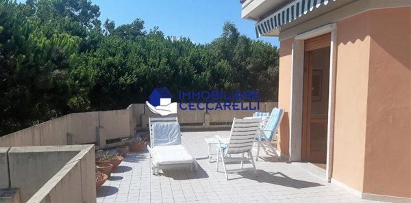 appartamento in affitto a Massa in zona Marina dei Ronchi