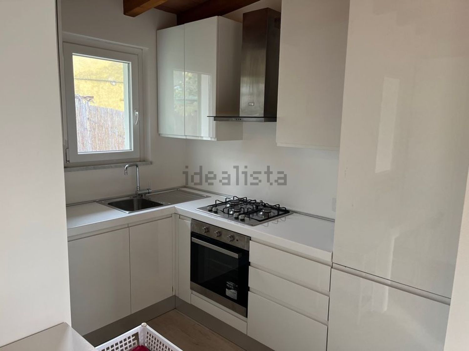 appartamento in affitto a Massa