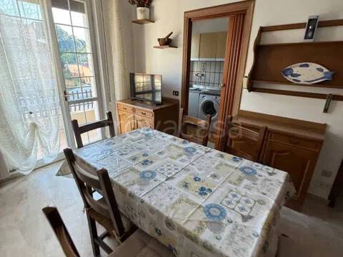 appartamento in affitto a Massa in zona Marina di Massa