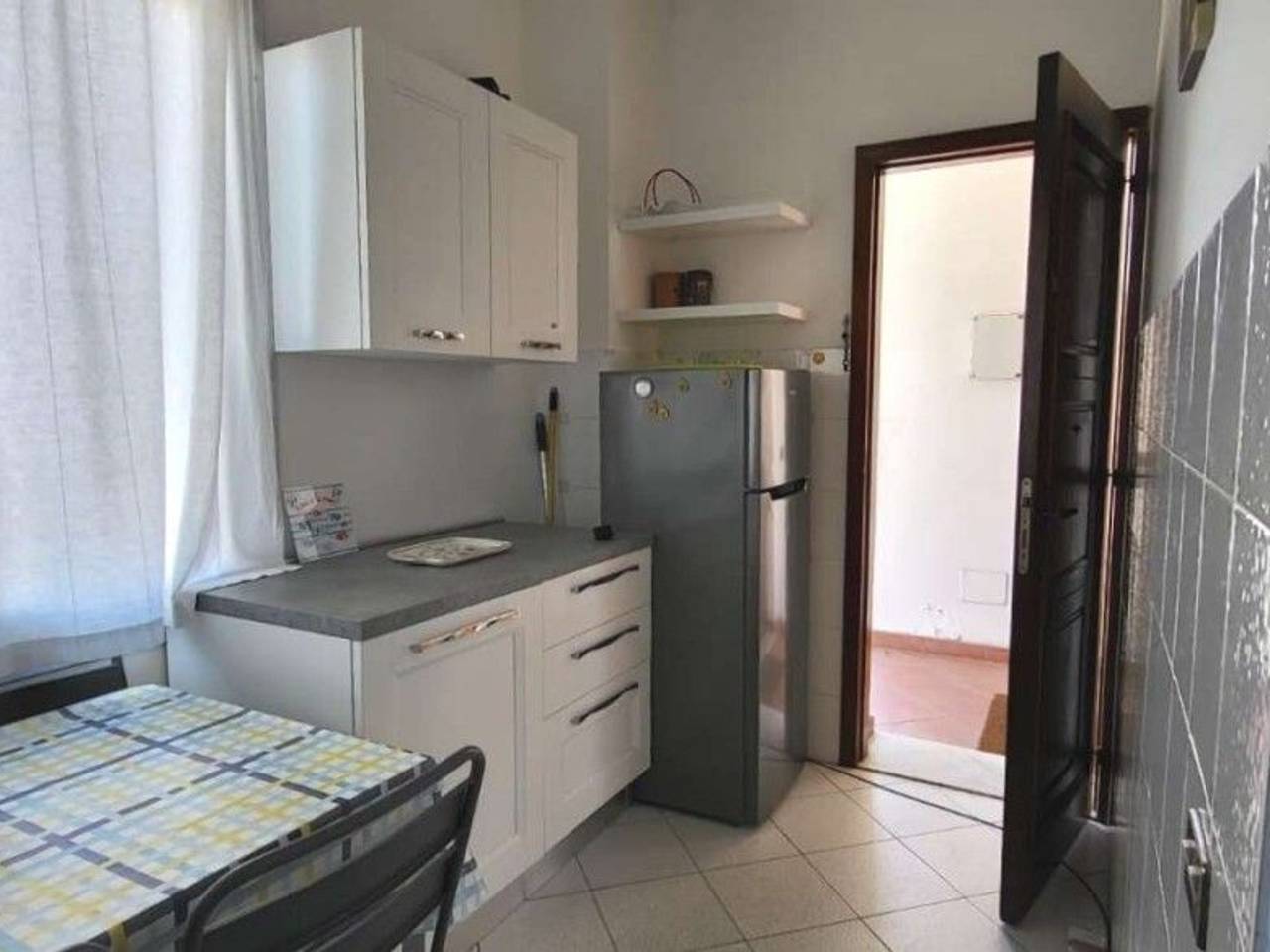 appartamento in affitto a Massa in zona Poveromo