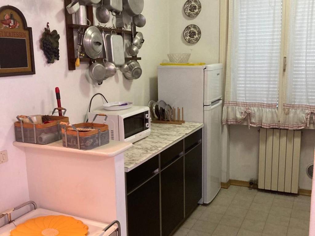 appartamento in affitto a Massa in zona Marina dei Ronchi