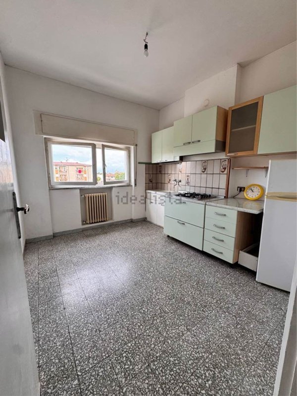 appartamento in affitto a Massa in zona Centro Storico