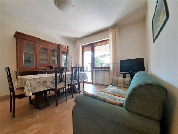 appartamento in affitto a Massa in zona Marina dei Ronchi