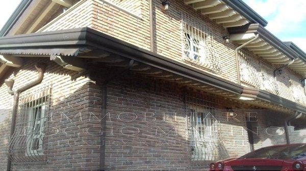 casa indipendente in affitto a Massa in zona Poveromo