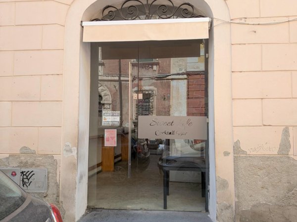 negozio in affitto a Massa in zona Centro Storico