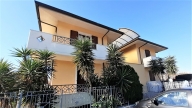 appartamento in affitto a Massa