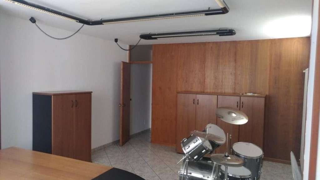 ufficio in affitto a Massa in zona Marina di Massa