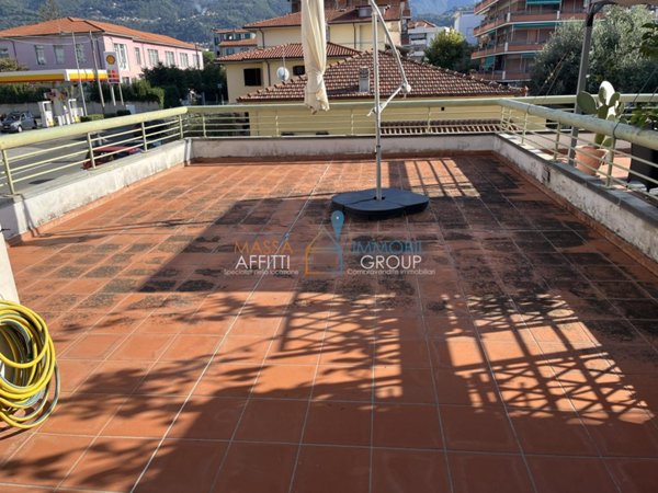 appartamento in affitto a Massa