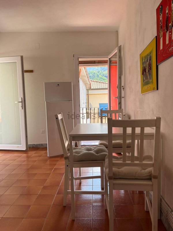 appartamento in affitto a Massa in zona Borgo del Ponte