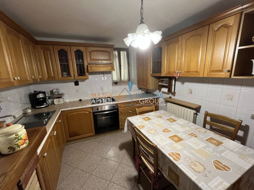 appartamento in affitto a Massa