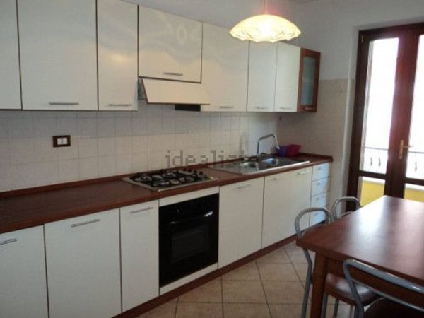 appartamento in affitto a Massa in zona Marina dei Ronchi