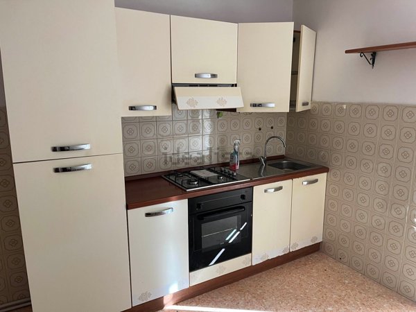 appartamento in affitto a Massa in zona Mirteto