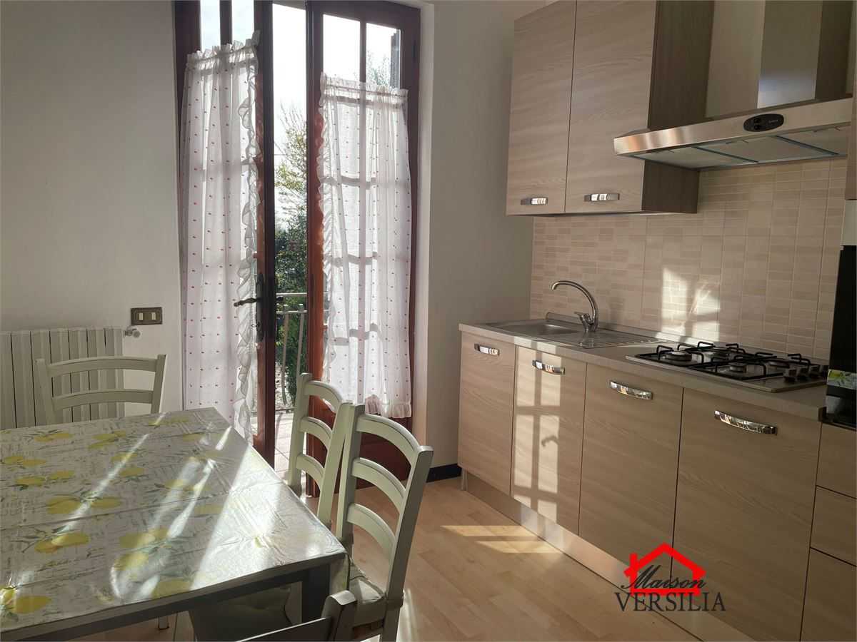 appartamento in affitto a Massa