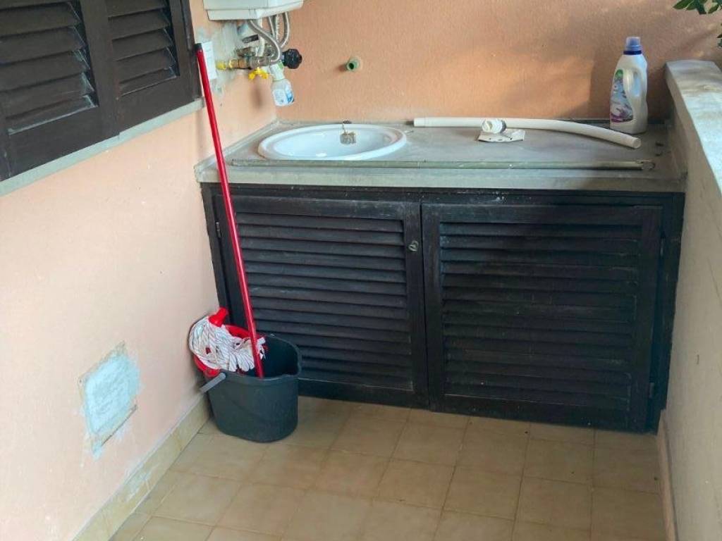 casa indipendente in affitto a Massa in zona Marina dei Ronchi