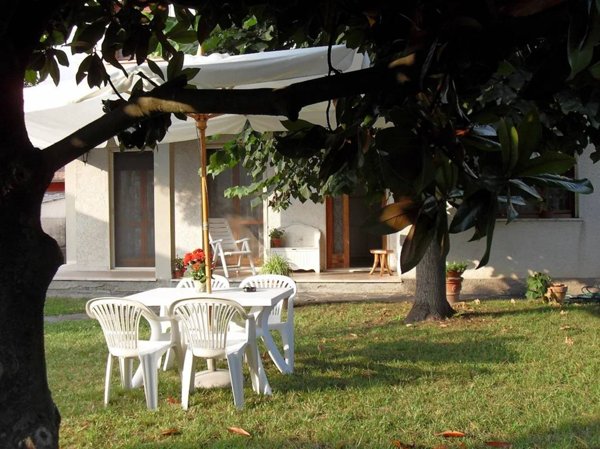 casa indipendente in affitto a Montignoso in zona Cinquale