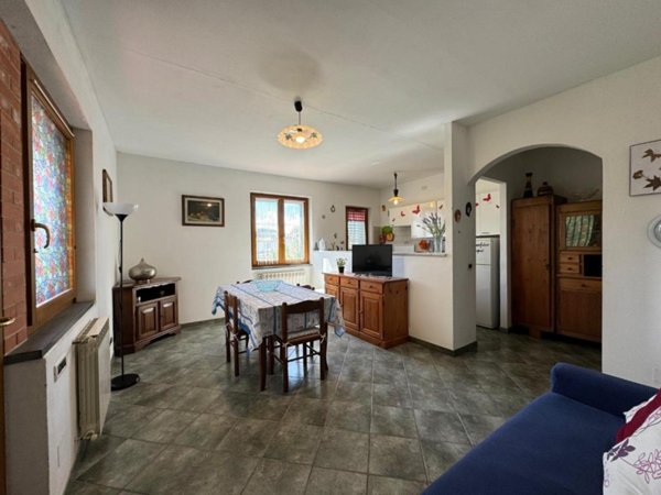 casa semindipendente in affitto a Montignoso
