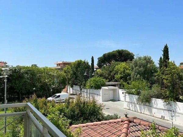 appartamento in affitto a Montignoso in zona Cinquale