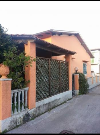 appartamento in affitto a Montignoso in zona Cinquale