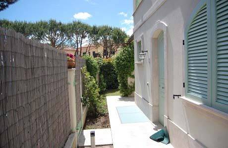 casa indipendente in affitto a Montignoso