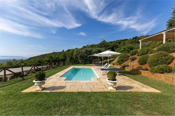 casa indipendente in affitto a Montignoso