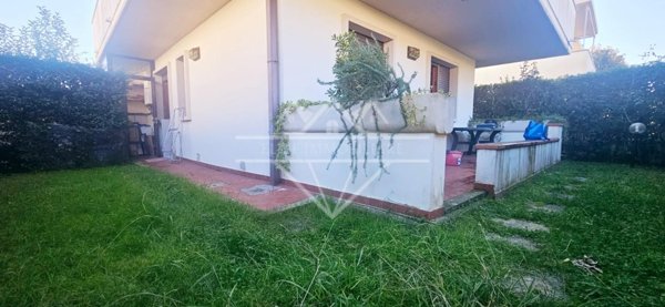 appartamento in affitto a Montignoso in zona Cinquale