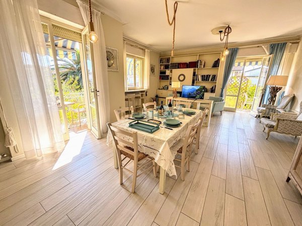 casa indipendente in affitto a Montignoso in zona Cinquale