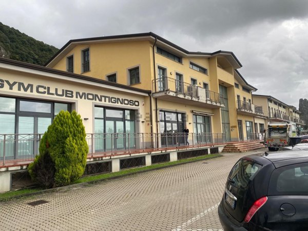 ufficio in affitto a Montignoso