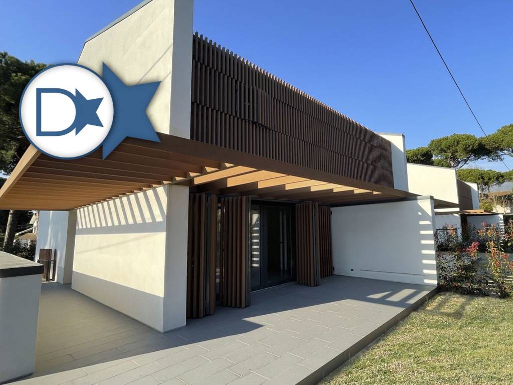 casa indipendente in affitto a Montignoso in zona Cinquale