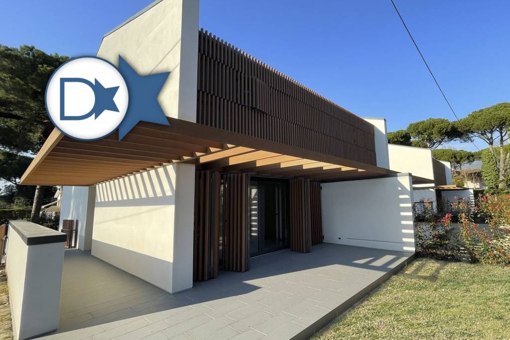 casa indipendente in affitto a Montignoso in zona Cinquale