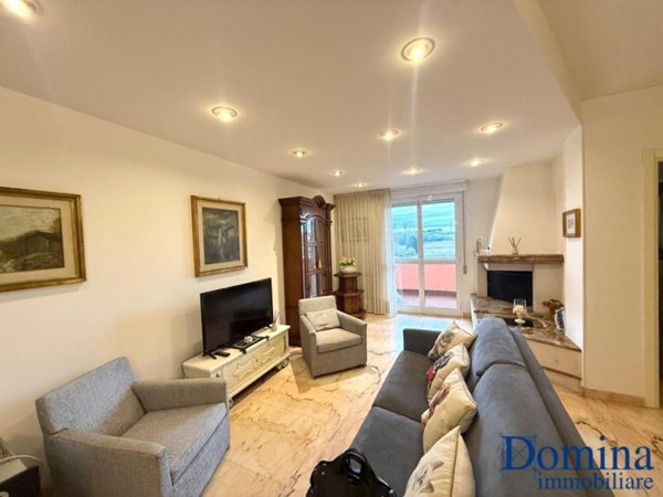 appartamento in affitto a Montignoso