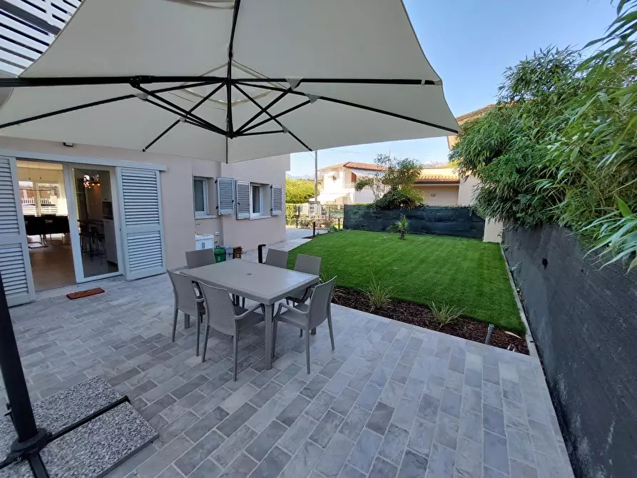 appartamento in affitto a Montignoso in zona Cinquale