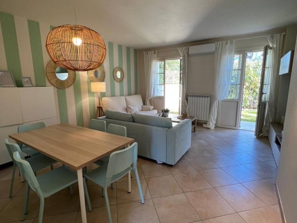 casa indipendente in affitto a Montignoso in zona Cinquale