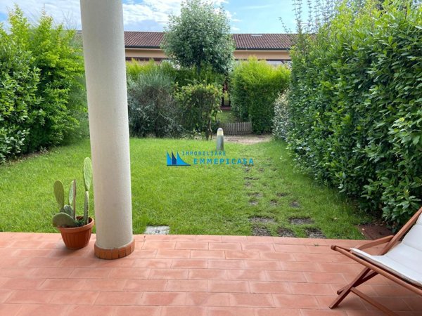 casa indipendente in affitto a Montignoso in zona Cinquale