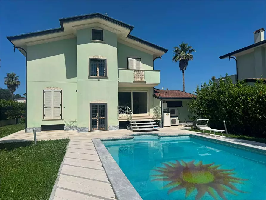 casa indipendente in affitto a Montignoso in zona Renella
