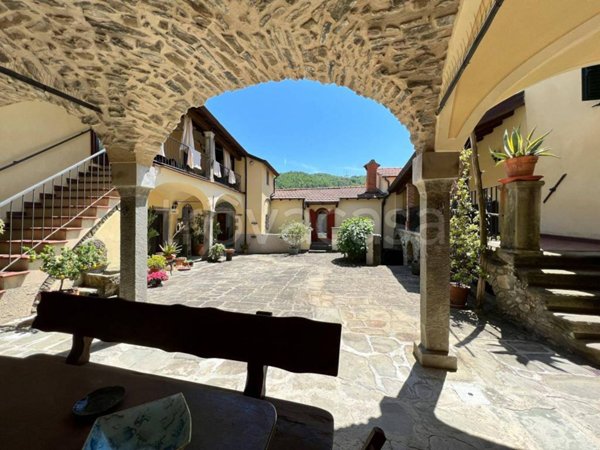 appartamento in affitto a Pontremoli in zona Torrano