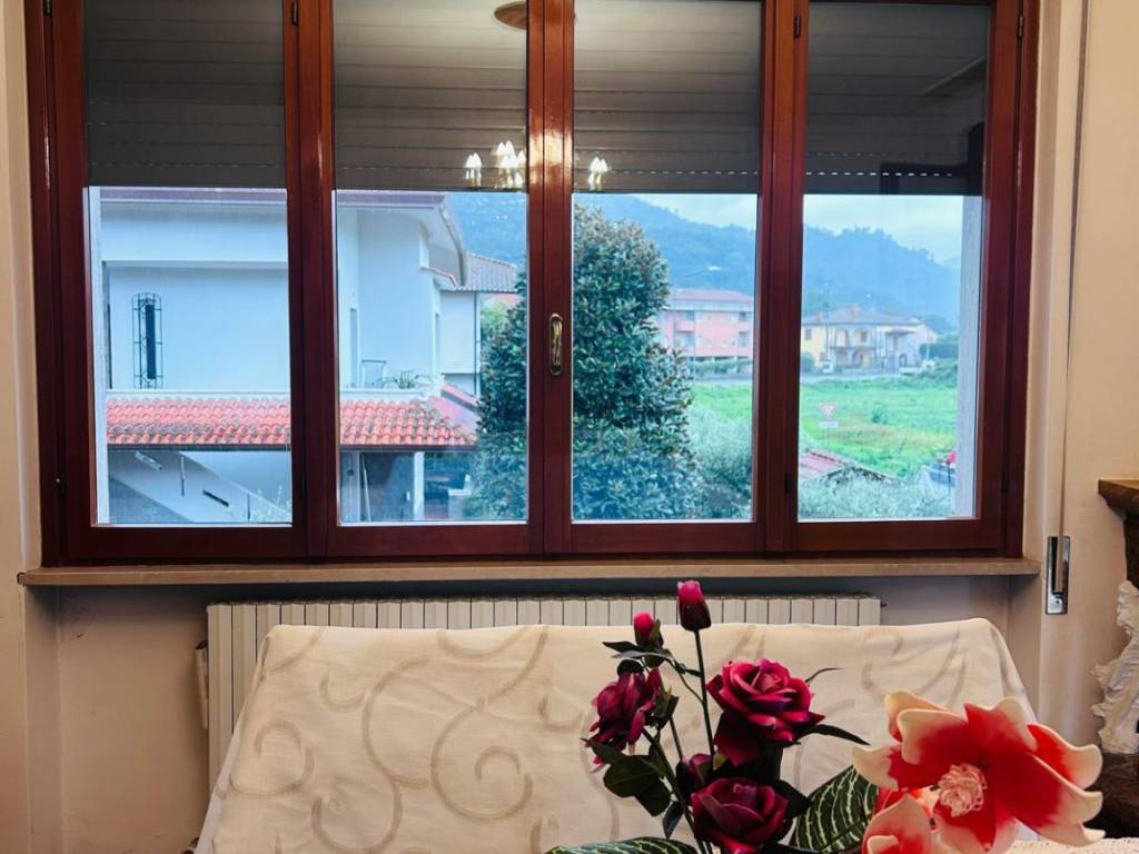 appartamento in affitto a Tresana