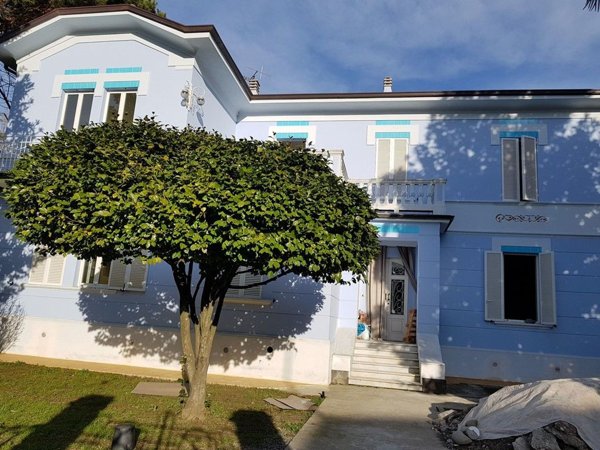 casa indipendente in affitto a Villafranca in Lunigiana