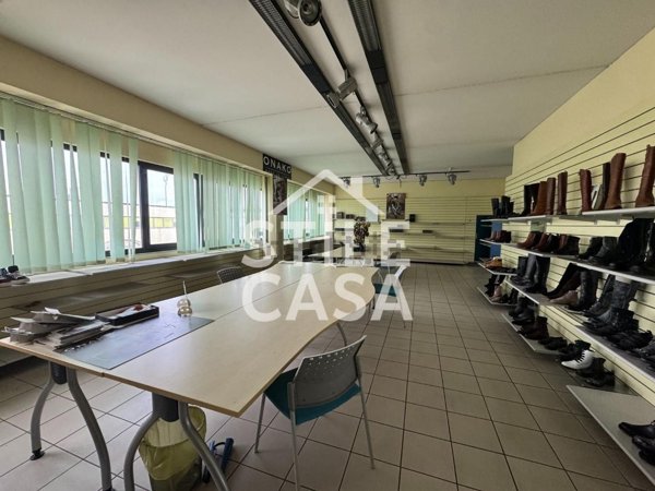 capannone in affitto ad Altopascio