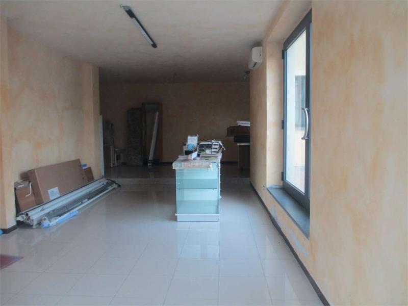 negozio in affitto ad Altopascio