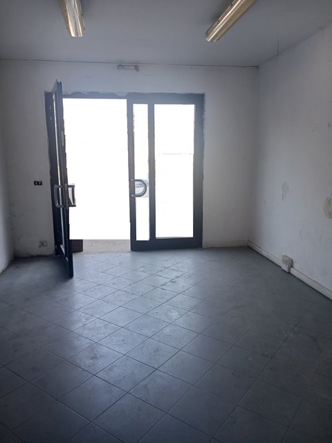 locale commerciale in affitto ad Altopascio