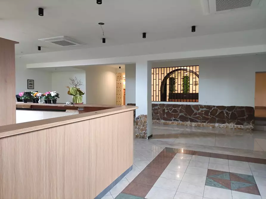 negozio in affitto ad Altopascio