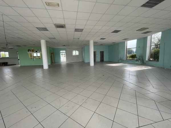 locale commerciale in affitto ad Altopascio