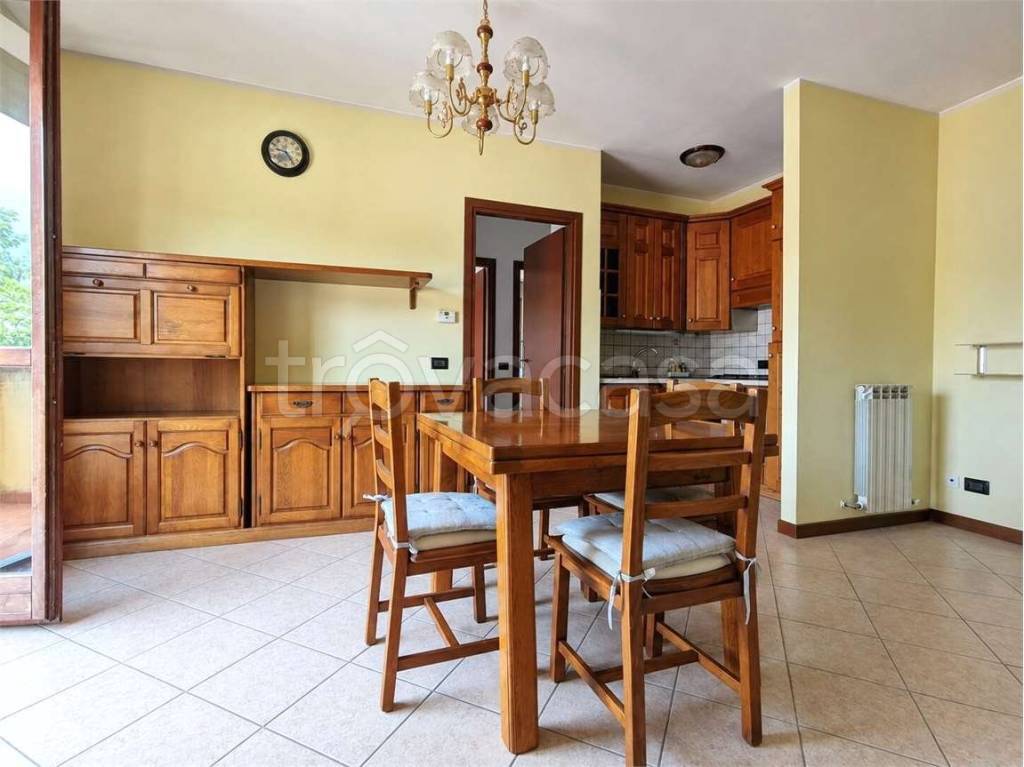 appartamento in affitto ad Altopascio in zona Badia Pozzeveri