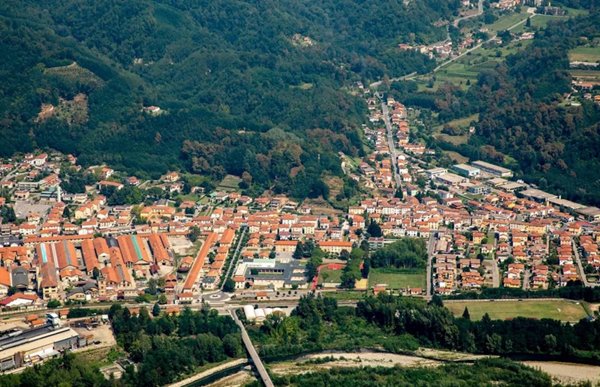 ufficio in affitto a Barga in zona Fornaci di Barga