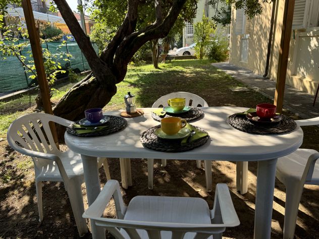 casa indipendente in affitto a Camaiore in zona Lido di Camaiore