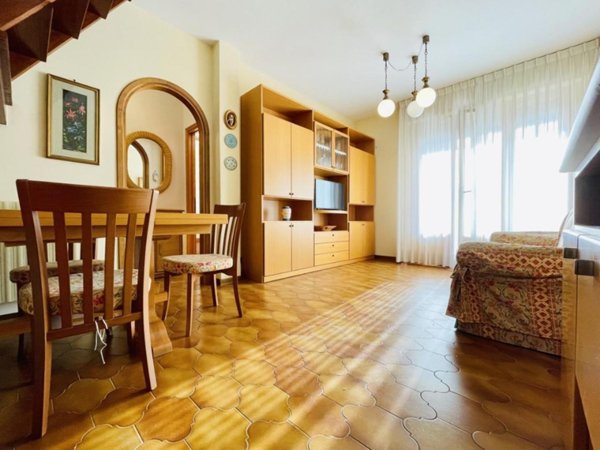 appartamento in affitto a Camaiore in zona Lido di Camaiore