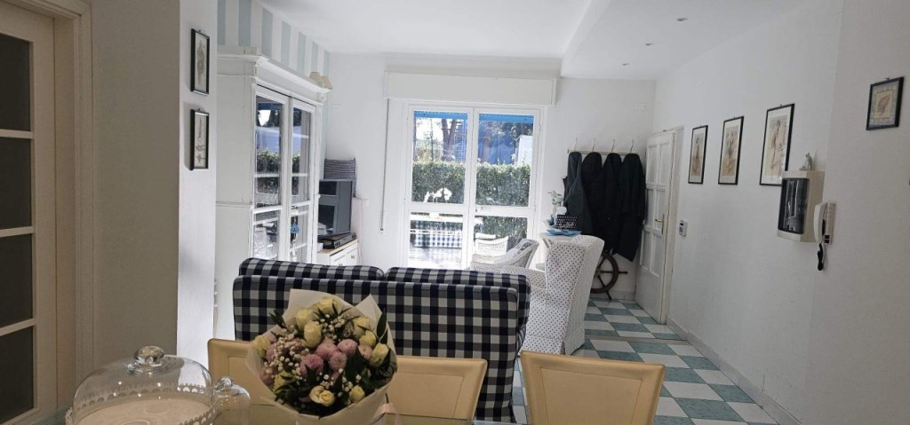 appartamento in affitto a Camaiore in zona Lido di Camaiore