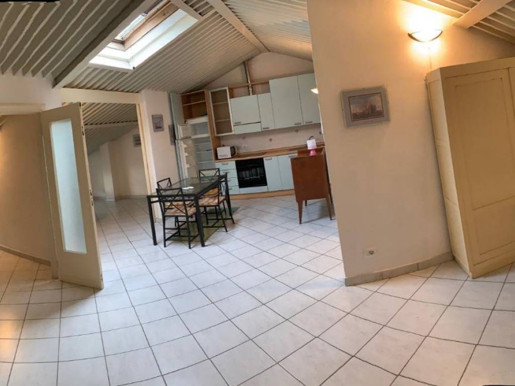 appartamento in affitto a Camaiore in zona Lido di Camaiore