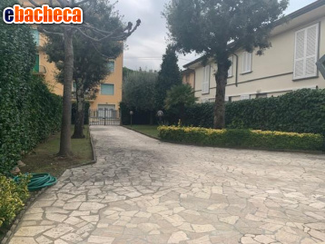 casa indipendente in affitto a Camaiore in zona Lido di Camaiore