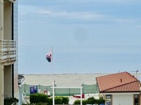 appartamento in affitto a Camaiore in zona Lido di Camaiore